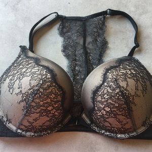 Victoria’s Secret Bombshell 36C